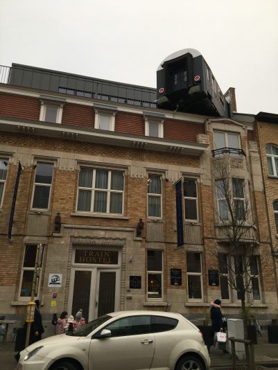 5218B1C1-91F7-46D6-9CE1-47867F180241