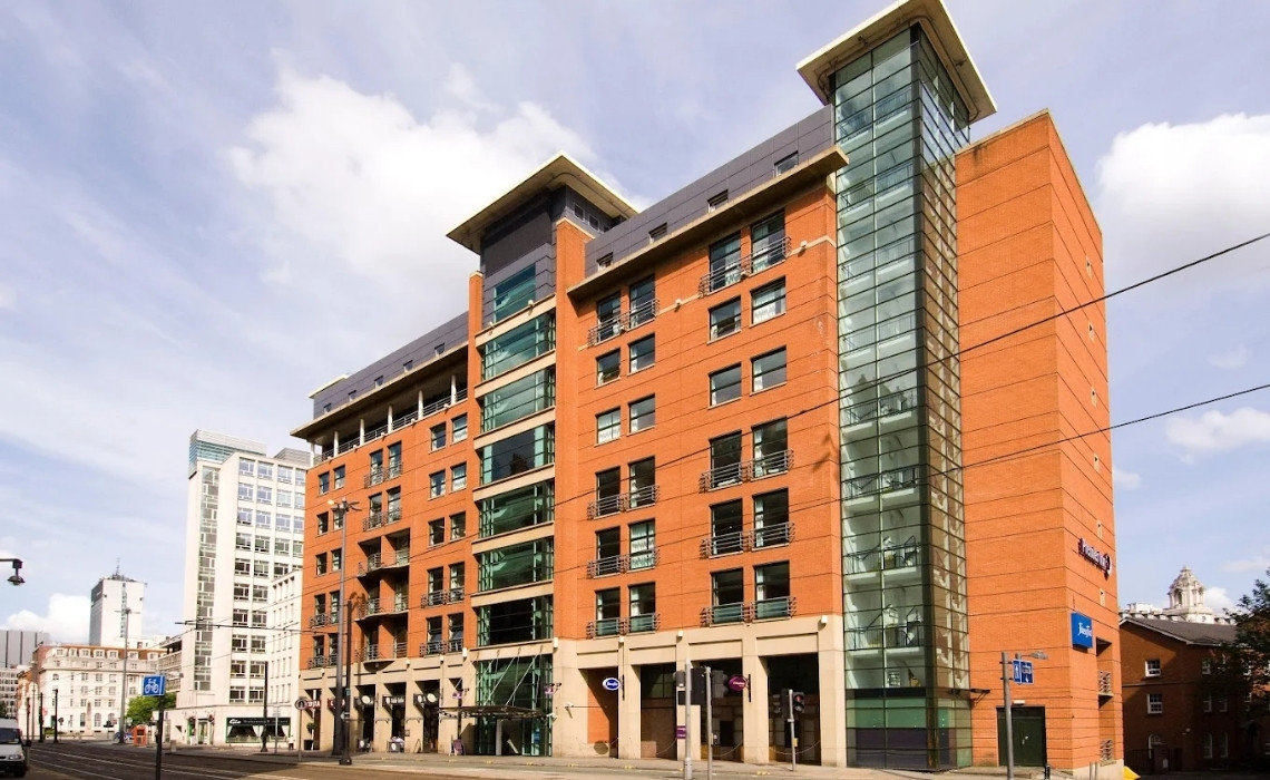 Premier inn manchester central